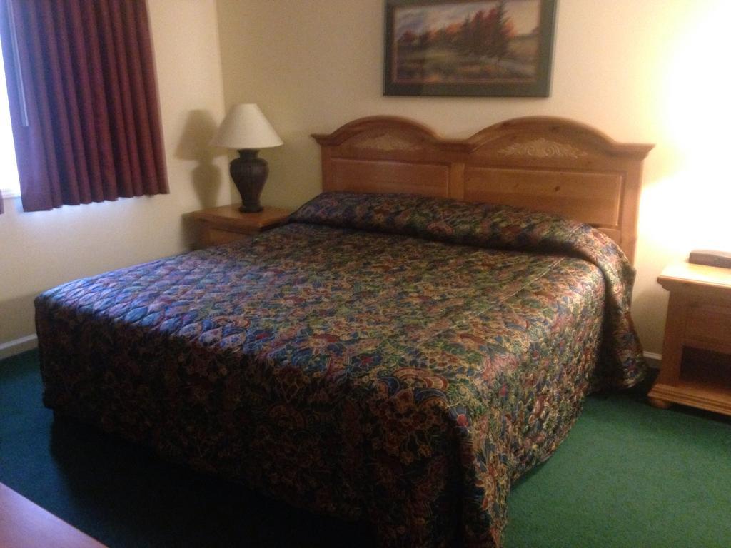 Hidden Valley Inn - Indiana Nashville Room photo